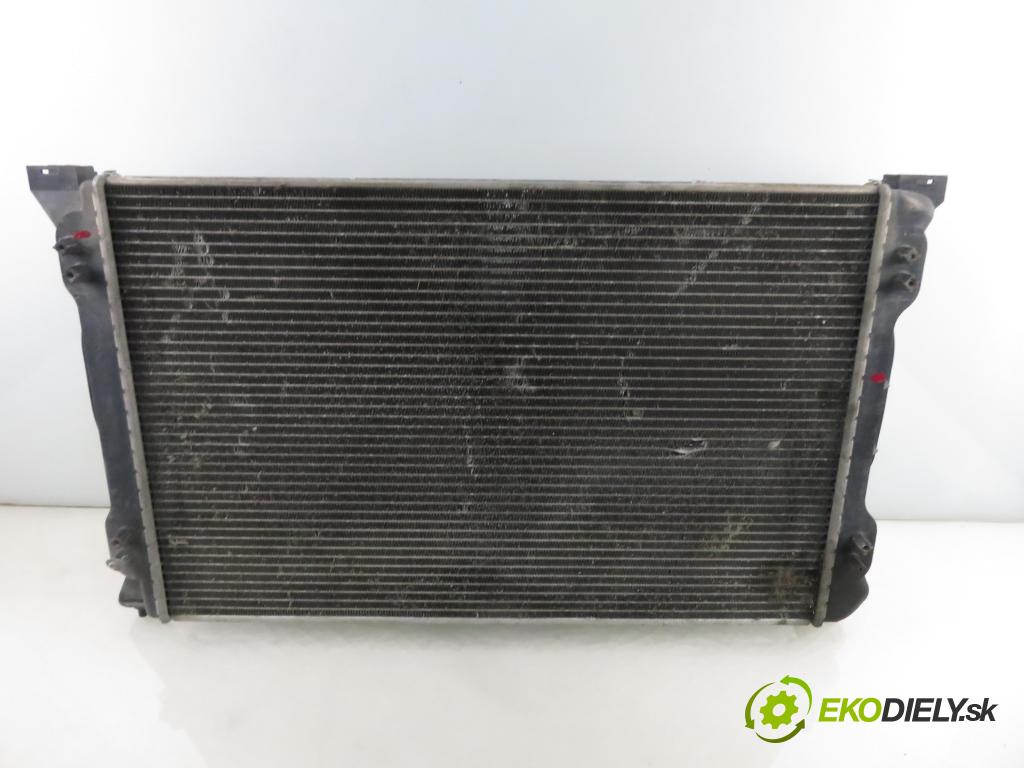 AUDI A4 (8E2, B6) SEDAN 2001 96,00 1.9 TDI PD 130 - AWX 1896,00 chladič vody 8E0121251
