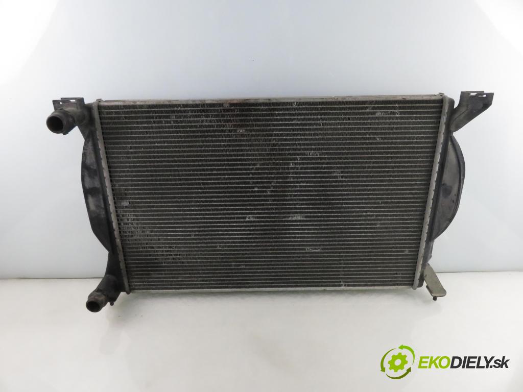 AUDI A4 (8E2, B6) SEDAN 2001 96,00 1.9 TDI PD 130 - AWX 1896,00 chladič vody 8E0121251