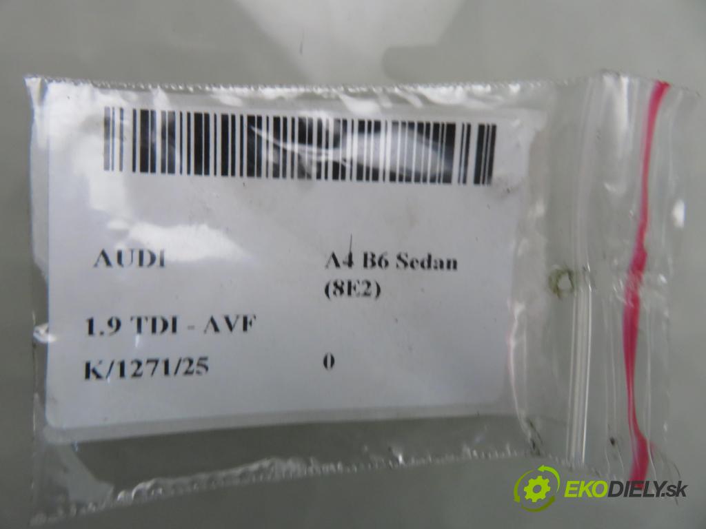 AUDI A4 (8E2, B6) SEDAN 2001 96,00 1.9 TDI PD 130 - AWX 1896,00 chladič vody 8E0121251