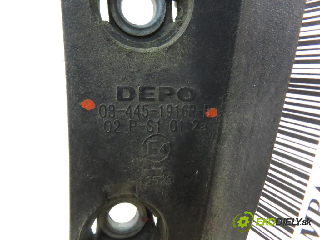 SEAT IBIZA III (6L1) HB 2003 47,00 1.2 12V - AZQ 1198,00 Svetlo pravé zadné 084451916RB