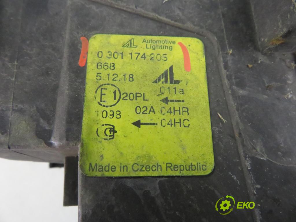 FORD MONDEO III sedan (B4Y) SEDAN 2002 107,00 2.0 16V - CJBB 1999,00 Svetlo LP 0301174205
