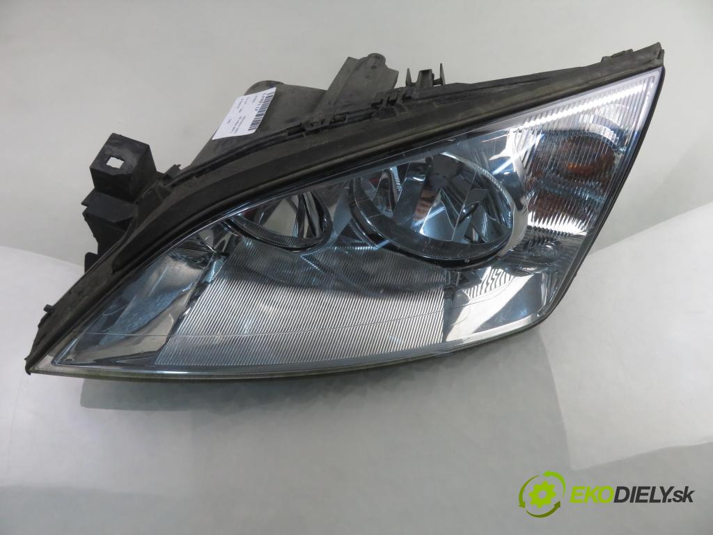 FORD MONDEO III sedan (B4Y) SEDAN 2002 107,00 2.0 16V - CJBB 1999,00 Svetlo LP 0301174205