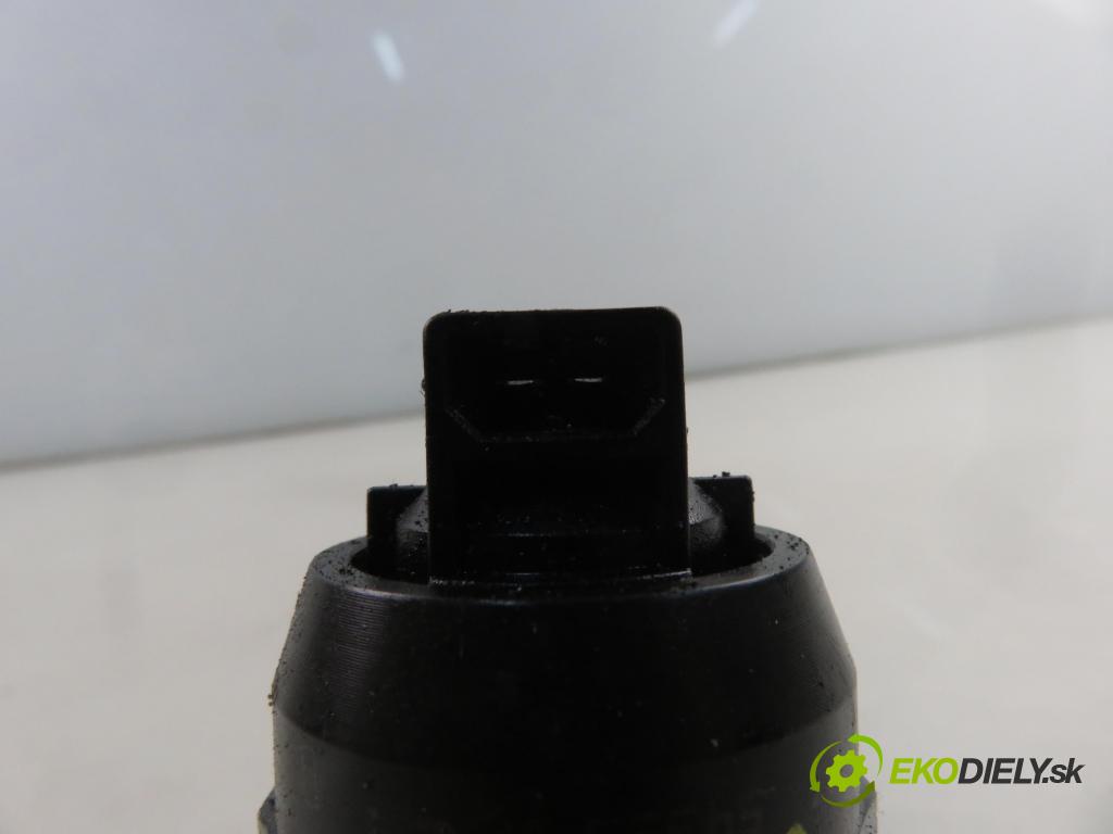 VW SHARAN (7M8, 7M9, 7M6) MINIVAN 2001 85,00 1.9 TDI PD 115 - AUY 1896,00 Vstrekovač 038130073BP ; 0414720314 (Vstrekovač paliva)