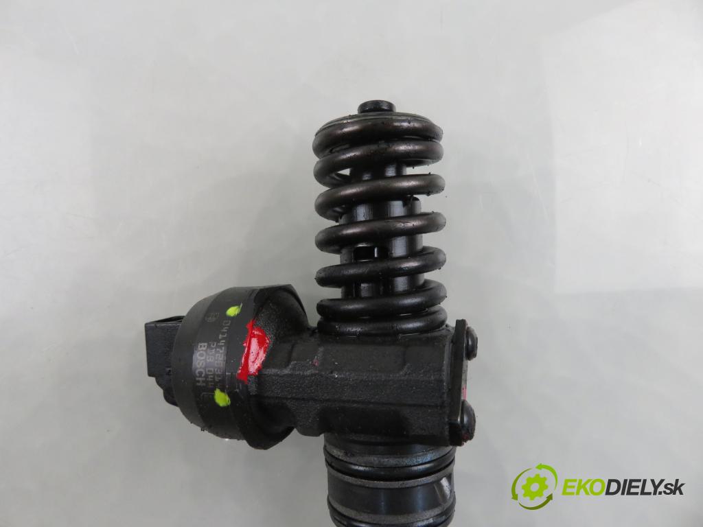VW SHARAN (7M8, 7M9, 7M6) MINIVAN 2001 85,00 1.9 TDI PD 115 - AUY 1896,00 Vstrekovač 038130073BP ; 0414720314 (Vstrekovač paliva)