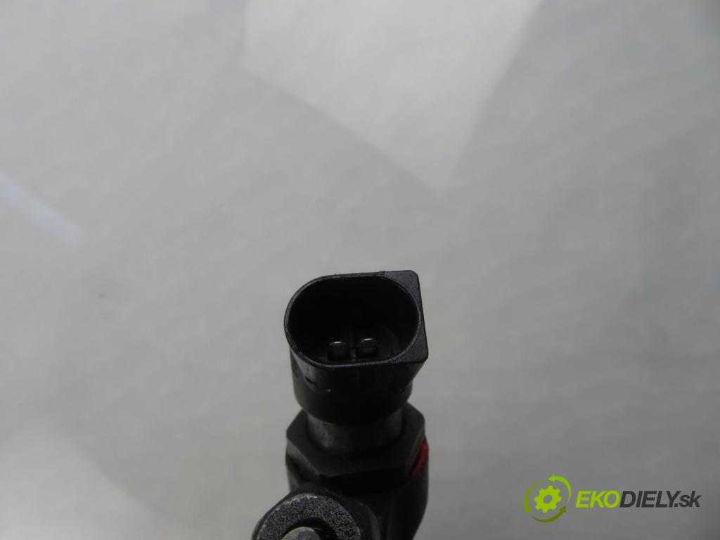 PEUGEOT PARTNER Skrzynia (5_, G_) FURGON 2006 66,00 2.0 HDi - RHY (DW10TD) 1997,00 vstrekovač 9654551080 (Vstrekovač paliva)