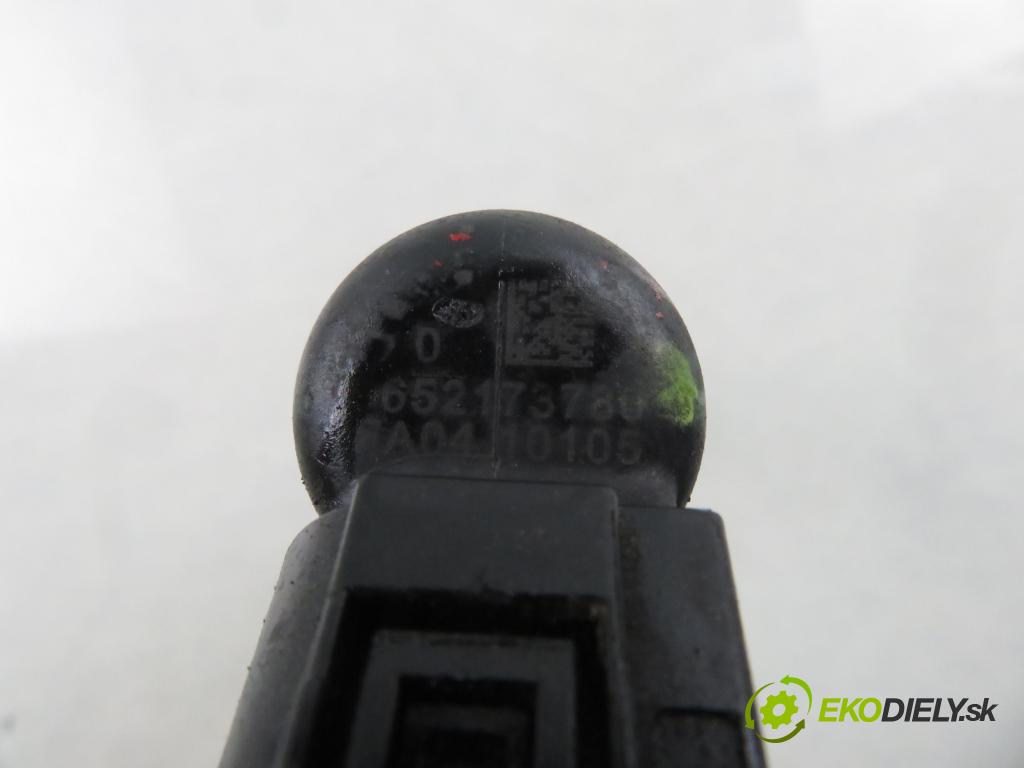 PEUGEOT PARTNER Skrzynia (5_, G_) FURGON 2006 66,00 2.0 HDi - RHY (DW10TD) 1997,00 vstrekovač 9654551080 (Vstrekovač paliva)