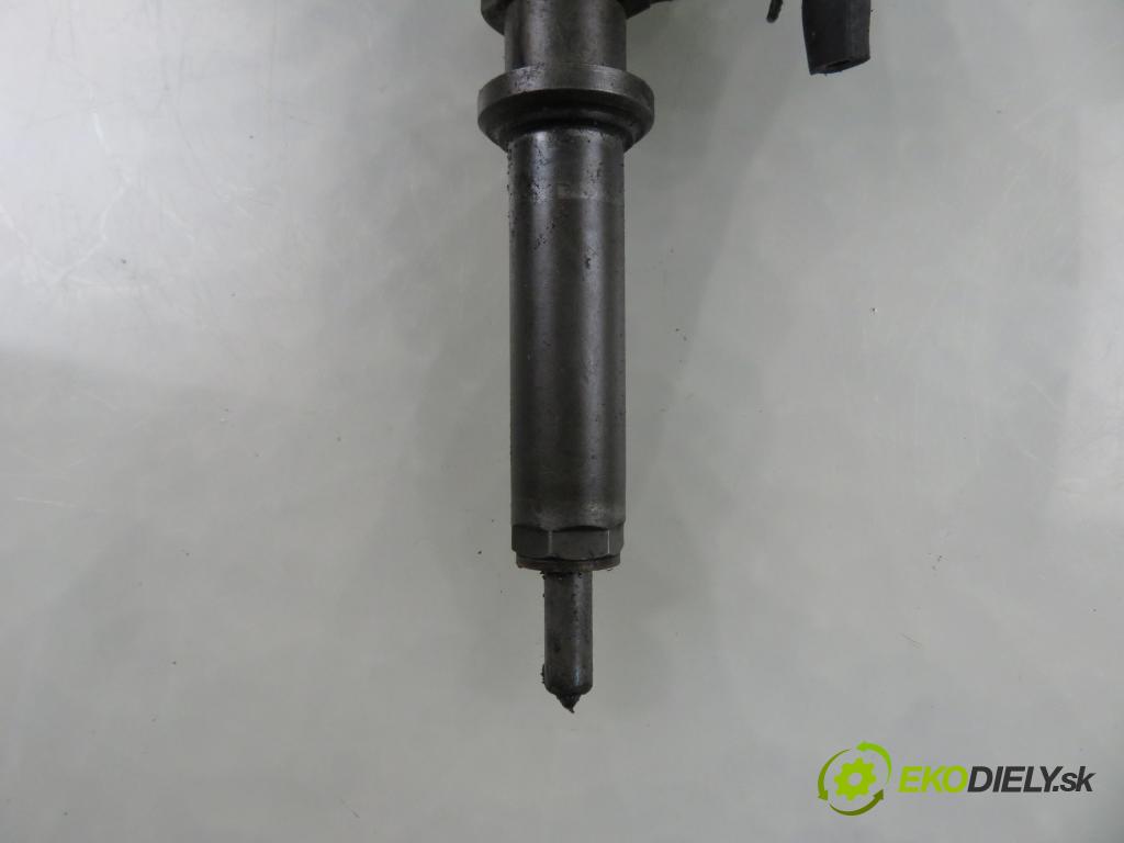 PEUGEOT PARTNER Skrzynia (5_, G_) FURGON 2006 66,00 2.0 HDi - RHY (DW10TD) 1997,00 vstrekovač 9654551080 (Vstrekovač paliva)