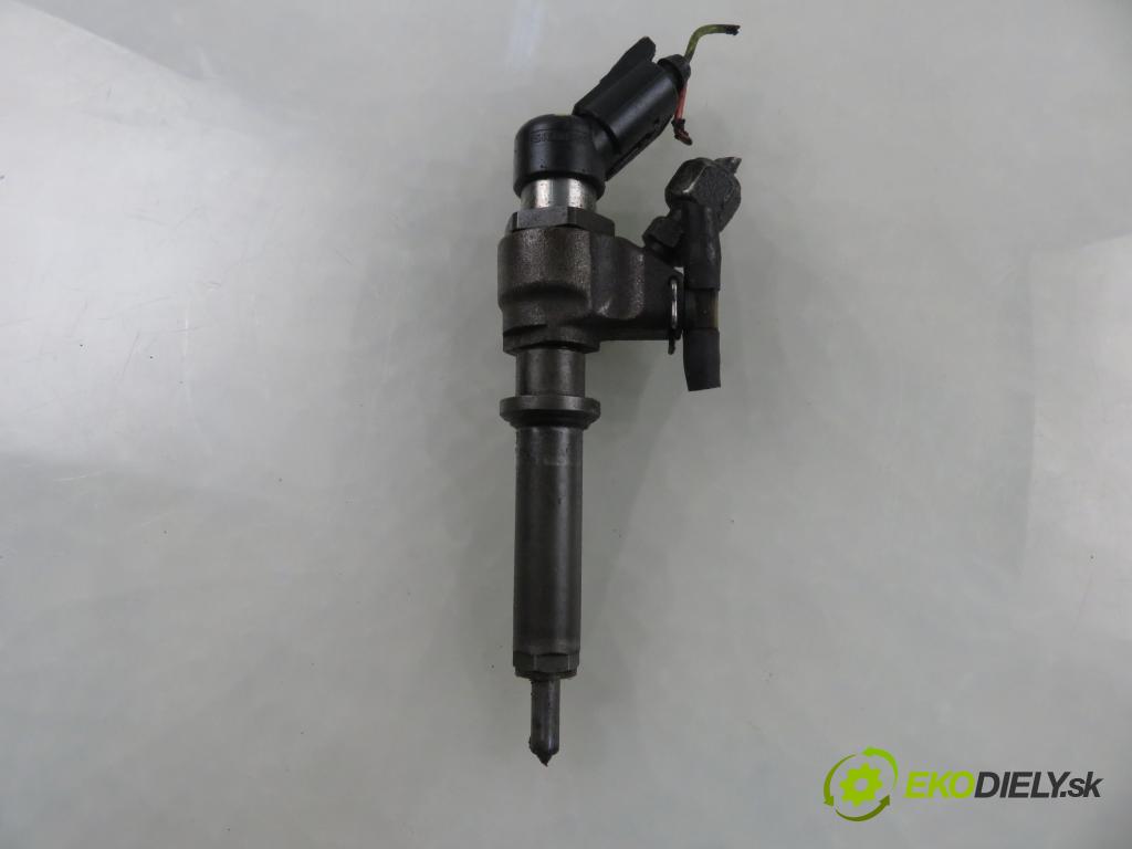 PEUGEOT PARTNER Skrzynia (5_, G_) FURGON 2006 66,00 2.0 HDi - RHY (DW10TD) 1997,00 vstrekovač 9654551080 (Vstrekovač paliva)