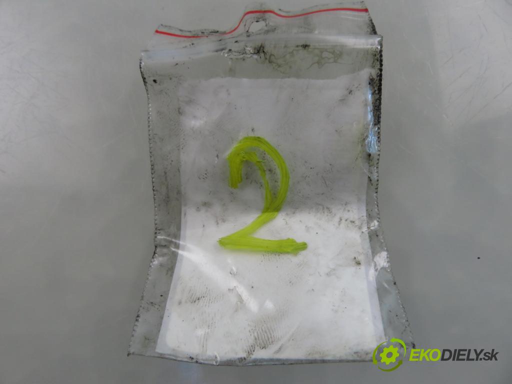 OPEL ASTRA H Kombi (A04) KOMBI 2006 110,00 1.9 CDTI - Z 19 DTH 1910,00 vstrekovač 0445110159 (Vstrekovač paliva)