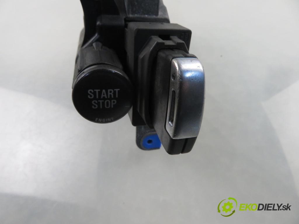 BMW 7 (E65, E66, E67) SEDAN 2003 190,00 740 d- M67 D39 (398D1) 3901,00 spinačka 6942487 (Spínacia skrinka)