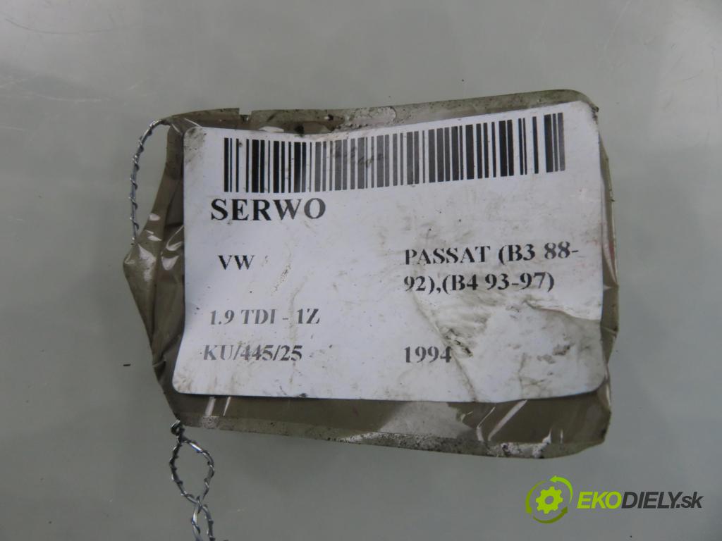VW PASSAT B3/B4 (3A2, 35I) KOMBI 1994 66,00 1.9 TDI - 1Z 1896,00 posilovač  (Servočerpadlo)