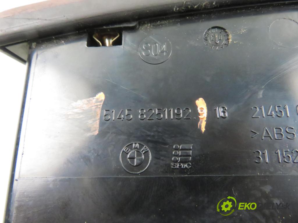 BMW 7 (E65, E66, E67) SEDAN 2003 190,00 740 d- M67 D39 (398D1) 3901,00 Panel telefónu 51458251192