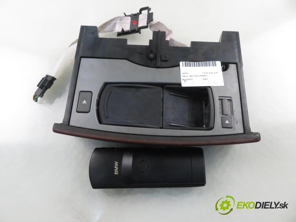 BMW 7 (E65, E66, E67) SEDAN 2003 190,00 740 d- M67 D39 (398D1) 3901,00 Panel telefónu 51458251192