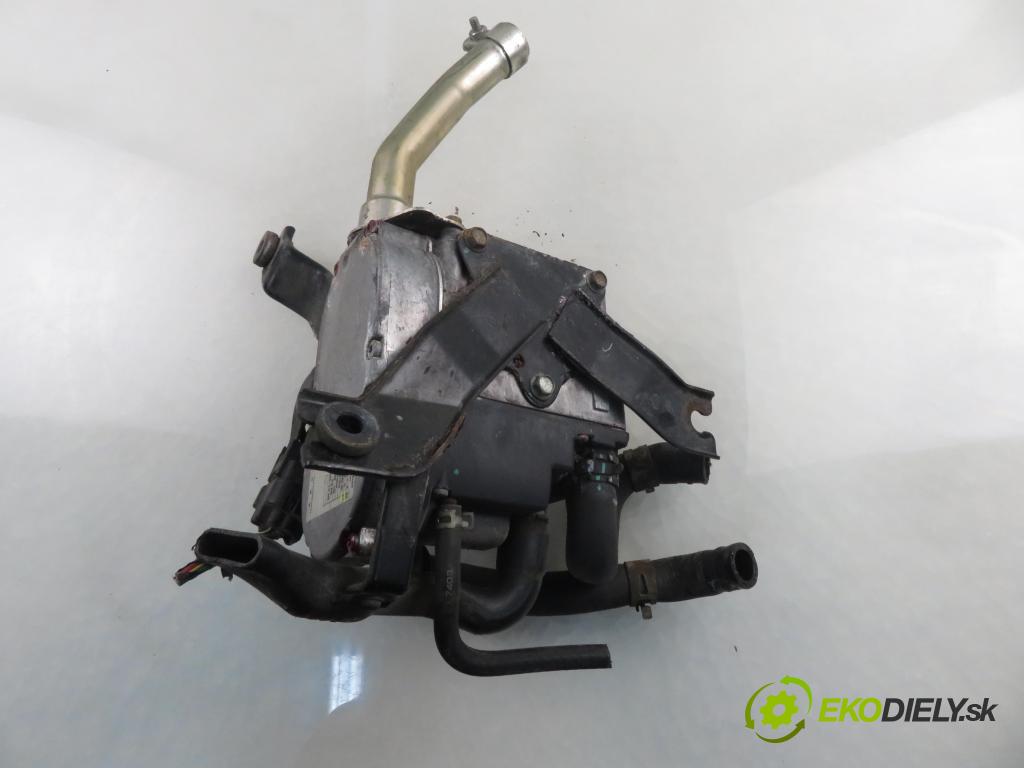 TOYOTA RAV 4 III (_A3_) SUV 2007 130,00 2.2 D 4WD 177 - 2AD-FHV 2231,00 Webasto 25228205 ; D5ZH (Webasto (nezávislé kúrenie))