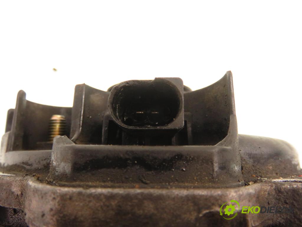 BMW 7 (E65, E66, E67) SEDAN 2003 190,00 740 d- M67 D39 (398D1) 3901,00 Alternátor F00M288204 (Alternátor)