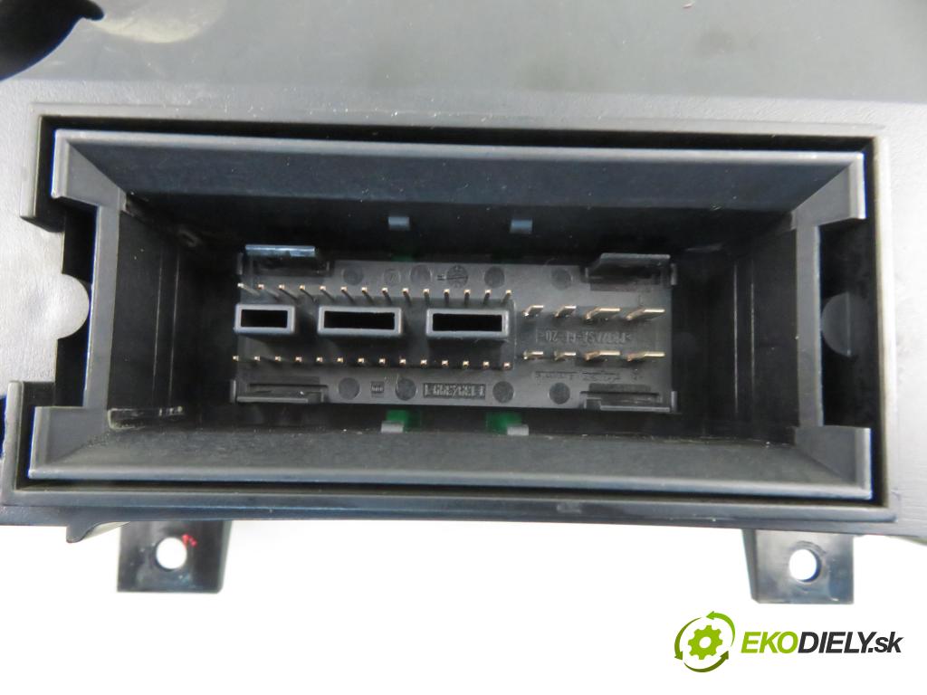 VW GOLF V (1K1) HB 2007 103,00 2.0 TDI 16V 4motion - BKD 1968,00 Prístrojovka elektrický 1K0920874B ; 110080375005
