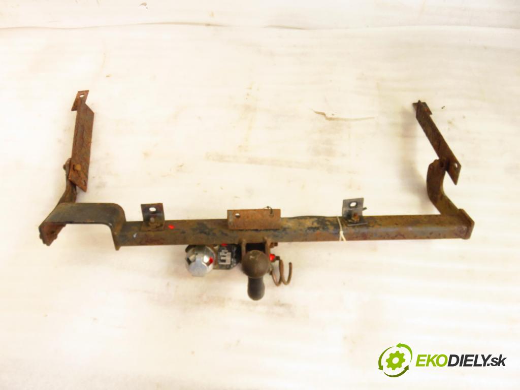 CITROEN XSARA (N1) HB 2004 66,00 2.0 HDi 90 - RHY (DW10TD) 1997,00 Hák 2873 ; 10094