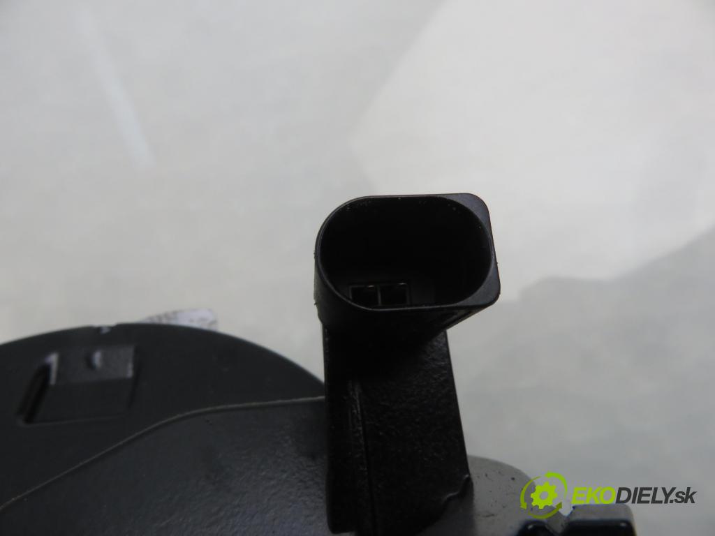 VW GOLF V (1K1) HB 2007 103,00 2.0 TDI 16V 4motion - BKD 1968,00 Kľučka dverí kufor 3C5827469D ; 3C5827469C