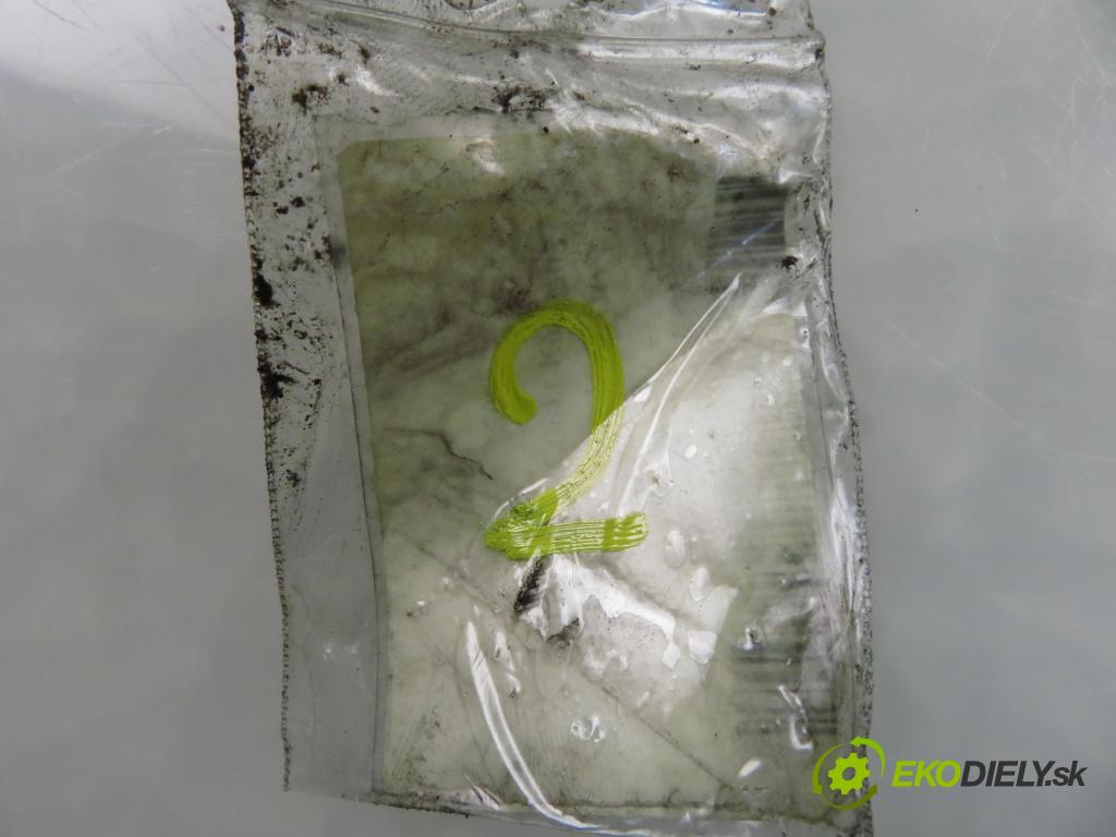 RENAULT KANGOO (KC0/1_) KOMBIVAN 2006 60,00 1.5 dCi 80 - K9K 702 1461,00 vstrekovač EJBR01801A ; 8200365186 ; 8200049873 (Vstrekovač paliva)