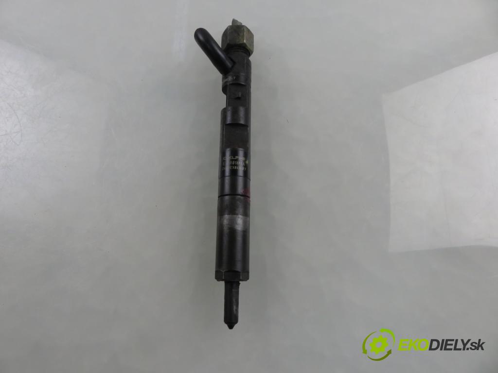 RENAULT KANGOO (KC0/1_) KOMBIVAN 2006 60,00 1.5 dCi 80 - K9K 702 1461,00 vstrekovač EJBR01801A ; 8200365186 ; 8200049873 (Vstrekovač paliva)