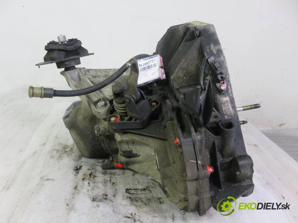 RENAULT CLIO III (BR0/1, CR0/1) HB 2006 63,00 1.5 dCi 86 - K9K 766 1461,00 Prevodovka MANUALNA JR5124