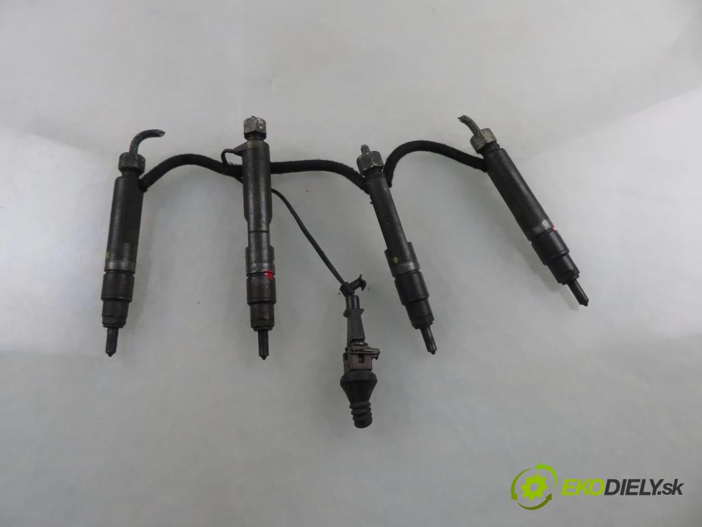 VW PASSAT B5 (3B2) SEDAN 1999 81,00 1.9 TDI - AVG 1896,00 vstřikovací ventily 028130201S ; 028130201T (Vstřikovací ventil)