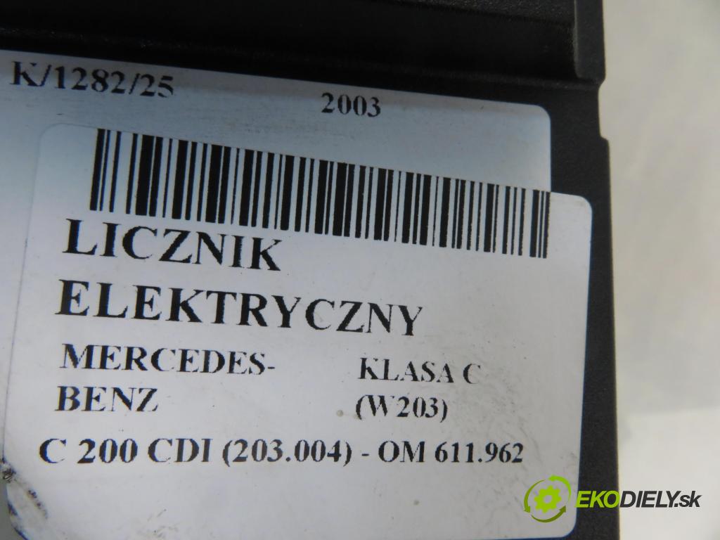 MERCEDES-BENZ KLASA C (W203) SEDAN 2003 85,00 C 200 CDI 116 - OM 611.962 2148,00 Prístrojovka elektrický 2035401347