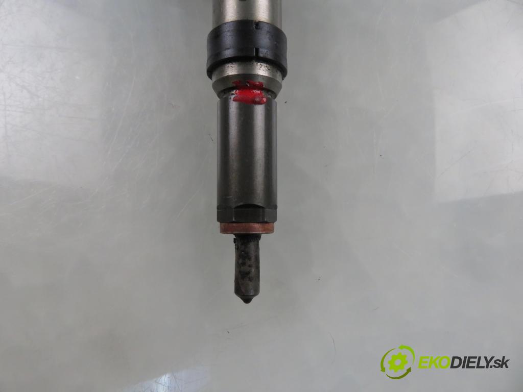 FORD FIESTA V (JH_, JD_) HB 2005 50,00 1.4 TDCi 8V 68 - F6JA 1399,00 vstrekovač 9654551080 (Vstrekovač paliva)