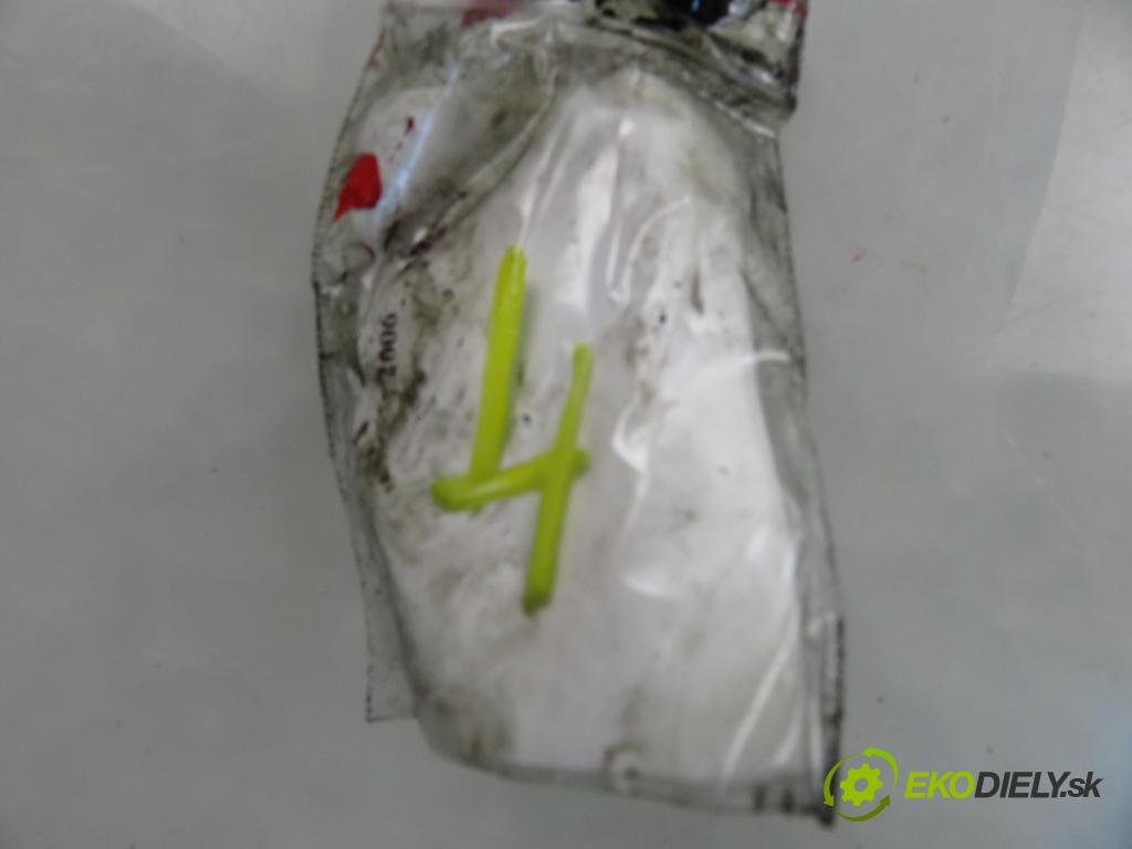 VW PASSAT B6 (3C2) SEDAN 2006 88,00 2.0 TDI - BWV 1968,00 vstříkovač 03G130073S (Vstřikovač paliva)