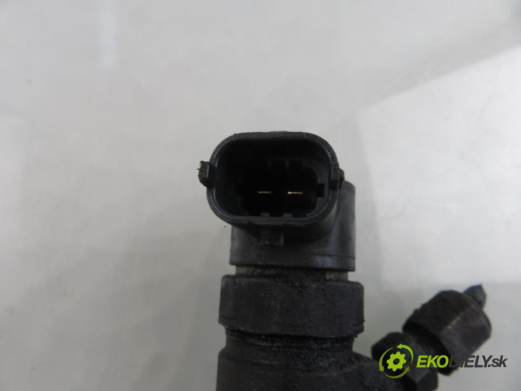 OPEL COMBO C FURGON 2007 55,00 1.3 CDTI 16V - Z 13 DTJ 1248,00 vstrekovač 0445110183 (Vstrekovač paliva)