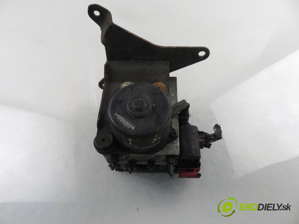 RENAULT MASTER II Skrzynia (FD) FURGON 1999 84,00 2.8 dTI - S9W 702 2799,00 Pumpa ABS 10094614013 ; 10020400764 ; 7700302426 (Pumpa ABS)