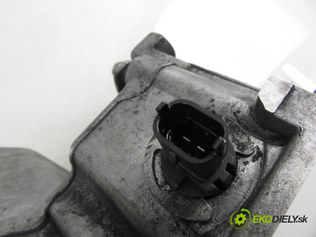 FIAT CROMA (194_) KOMBI 2006 110,00 1.9 D Multijet 150 - 939 A2.000 1910,00 Vaňa olejová 55194355 (Olejová vaňa)