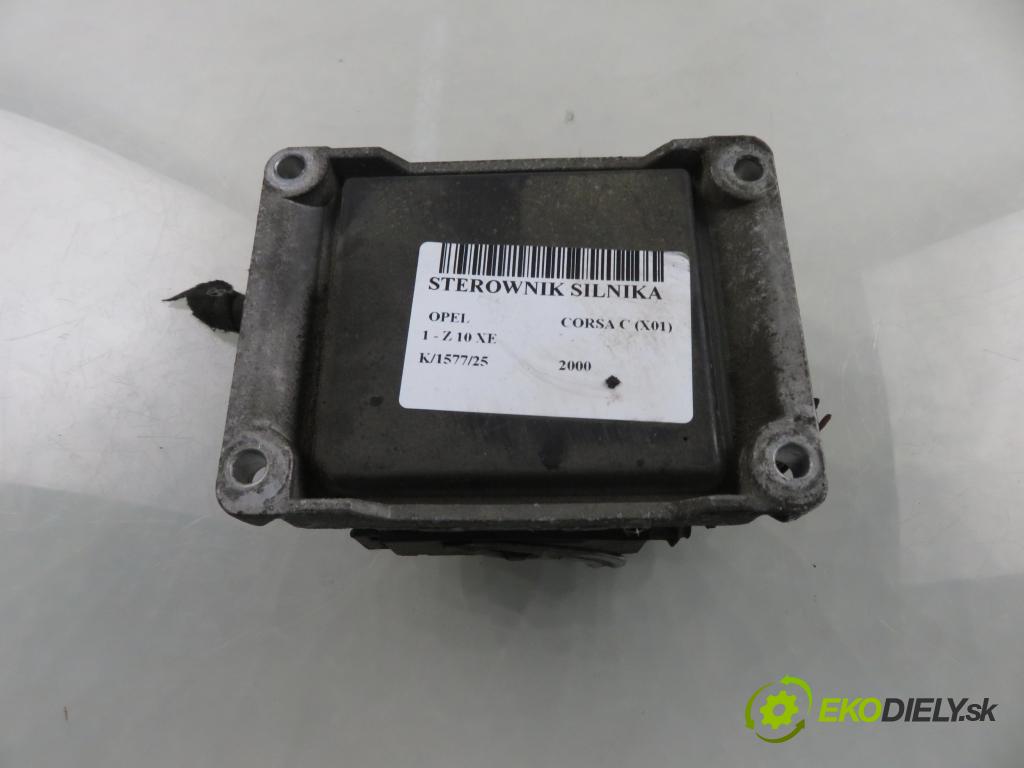 OPEL CORSA C (X01) HB 2000 43,00 1.0 12V 58 - Z 10 XE 973,00 Riadiaca jednotka Motor 0261206072