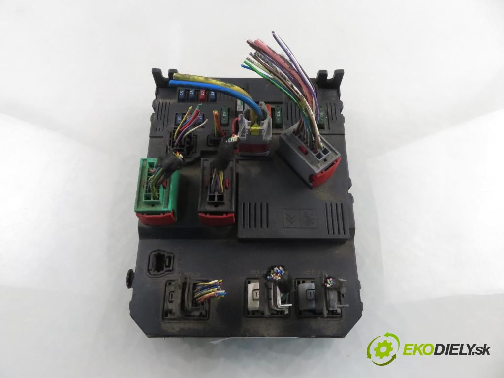 CITROEN C2 (JM_) HB 2002 52,00 1.4 HDi - 8HX (DV4TD) 1398,00 MODUL BSI 9652474380 ; S118085300