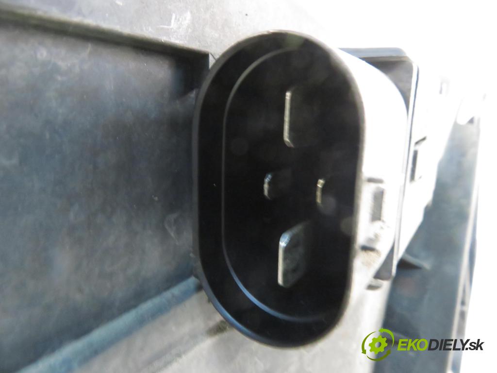 VW SHARAN (7M8, 7M9, 7M6) VAN 2003 96,00 1.9 TDI PD 130 - ASZ 1896,00 Ventilátor chladič klíma/voda 0130706818 ; 7M3121203G ; 1137328117