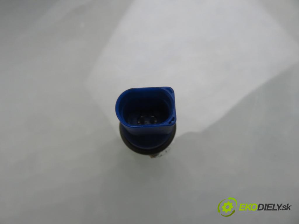 VW SHARAN (7M8, 7M9, 7M6) VAN 2003 96,00 1.9 TDI PD 130 - ASZ 1896,00 Motorček stieračov 3398010046 ; 7M3955603E