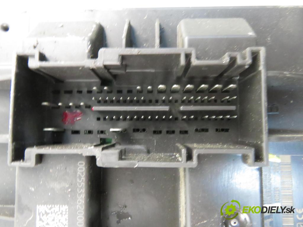 SEAT IBIZA IV (6J5, 6P1) HB 2010 66,00 1.6 TDI - CAYB 1598,00 MODUL komfortu 6R0937087D ; A2C53362300 ; 5WK50147