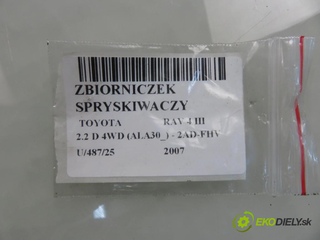 TOYOTA RAV 4 III (_A3_) SUV 2007 130,00 2.2 D 4WD 177 - 2AD-FHV 2231,00 Nádržka ostrekovačov 060851205 (Kľučka dverí ostatné)