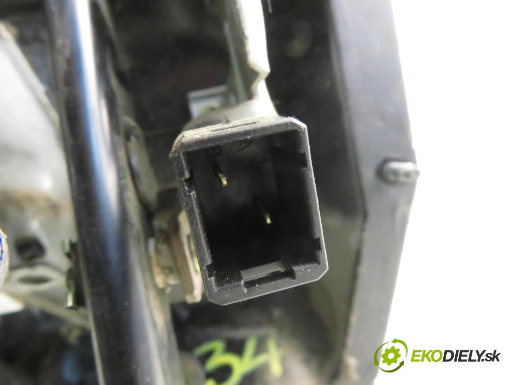 OPEL VIVARO A Skrzynia (X83) FURGON 2003 60,00 1.9 DI 80 - F9Q 762 1870,00 preloženie 93852216 ; 8200300847 ; 91168608
