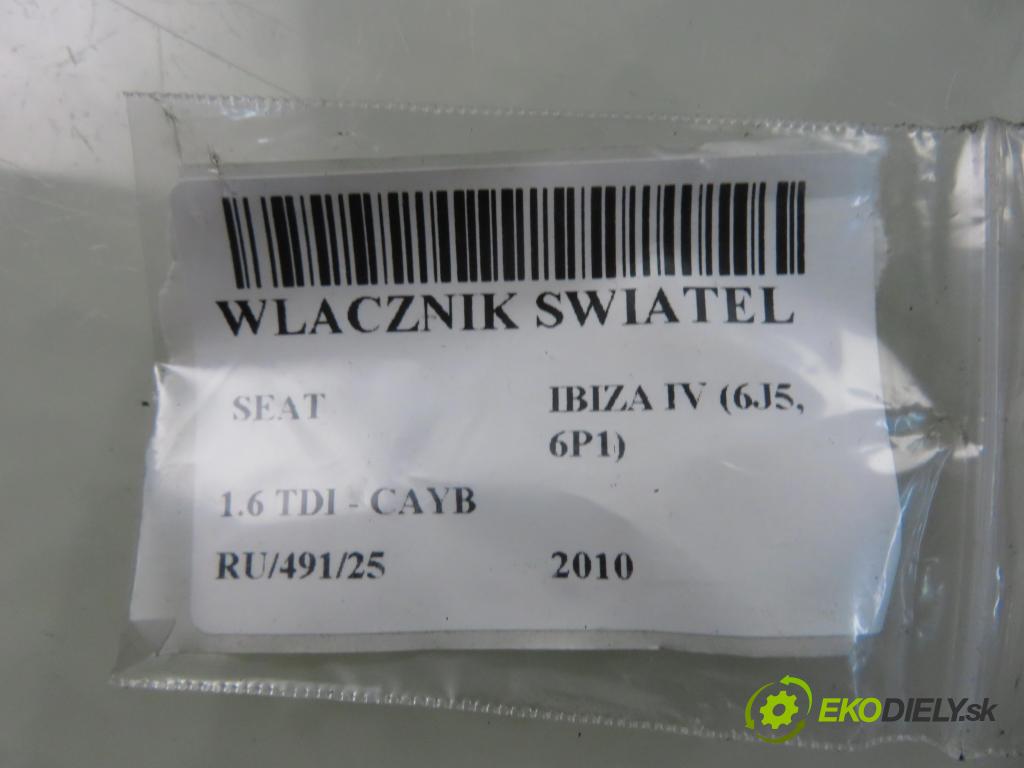 SEAT IBIZA IV (6J5, 6P1) HB 2010 66,00 1.6 TDI - CAYB 1598,00 prepínač svetlá 6J1941531A