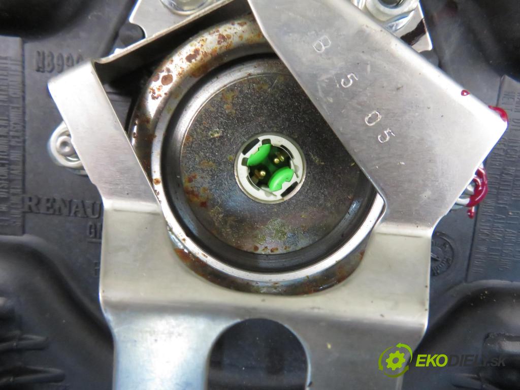 RENAULT TRAFIC II Autobus (JL) BUS 2005 74,00 1.9 dCI 100 (JL0C) - F9Q 760 1870,00 AirBag air BAG volantu 8200136331B ; 91167639