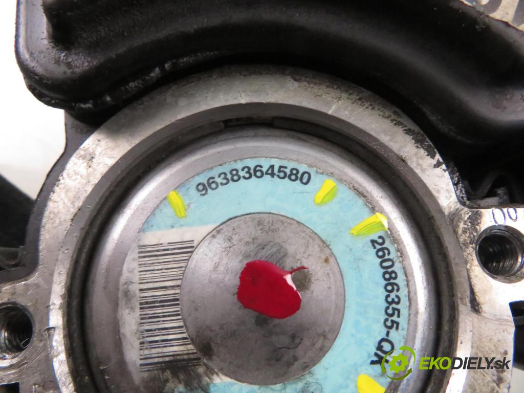 PEUGEOT 206 SW (2E/K) KOMBI 2003 80,00 1.6 16V 109 - NFU (TU5JP4) 1587,00 pumpa servočerpadlo 9638364580 ; 26086355QK (Servočerpadlo)