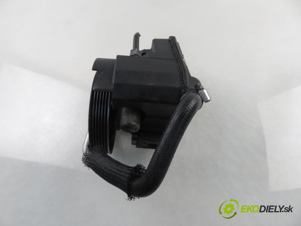 PEUGEOT 206 SW (2E/K) KOMBI 2003 80,00 1.6 16V 109 - NFU (TU5JP4) 1587,00 pumpa servočerpadlo 9638364580 ; 26086355QK (Servočerpadlo)