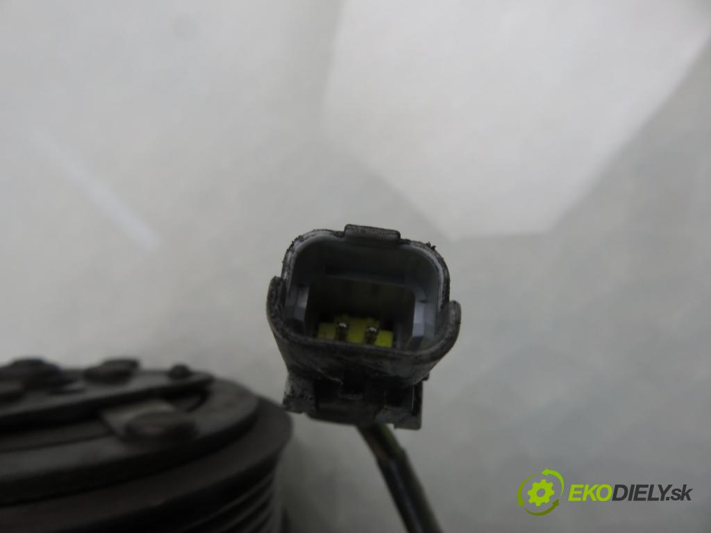 PEUGEOT 307 (3A/C) HB 2002 66,00 2.0 HDi 90 - RHY (DW10TD) 1997,00 KOMPRESOR: klimatizace  (Kompresor klimatizace)