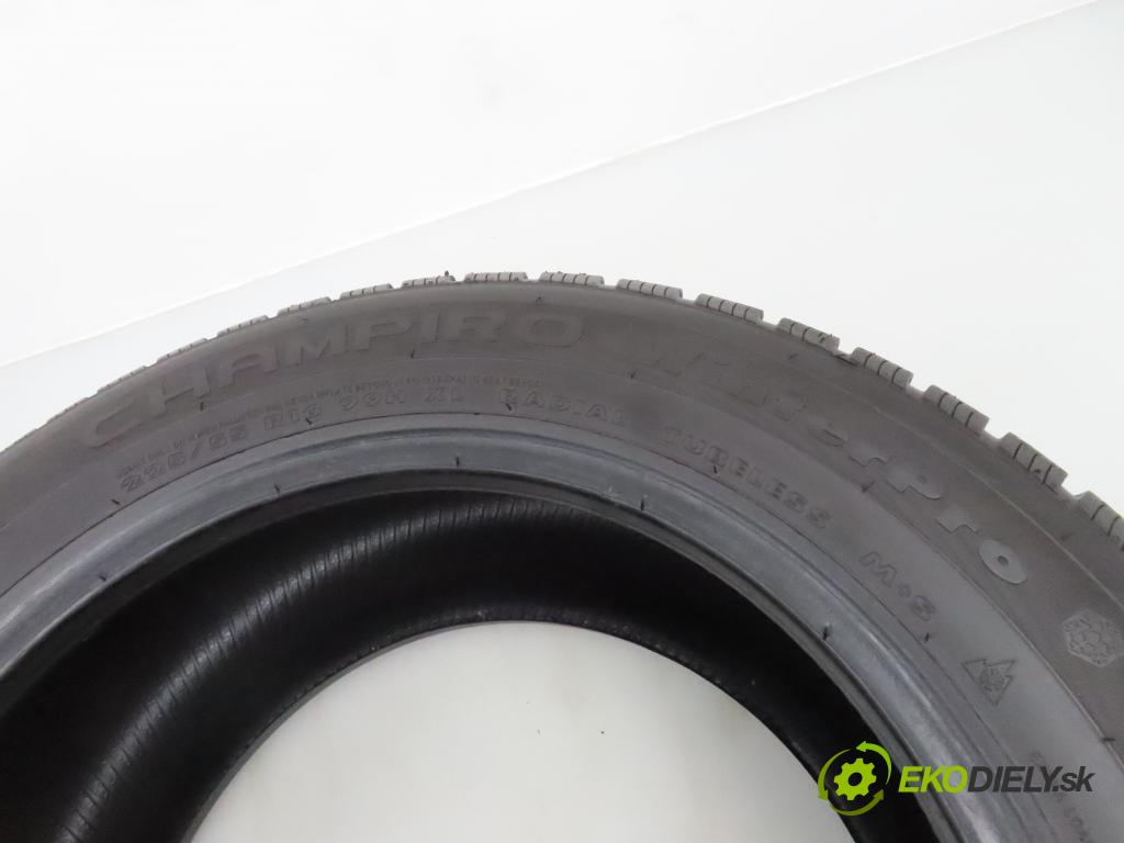 2015 PNEUMATIKY: / PNEUMATIKA: ZIMA: