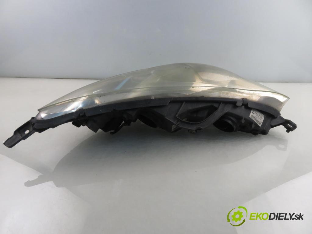 PEUGEOT 407 (6D_) SEDAN 2005 100,00 2.0 HDi 135 - RHR 1997,00 Svetlo LP 0301213203