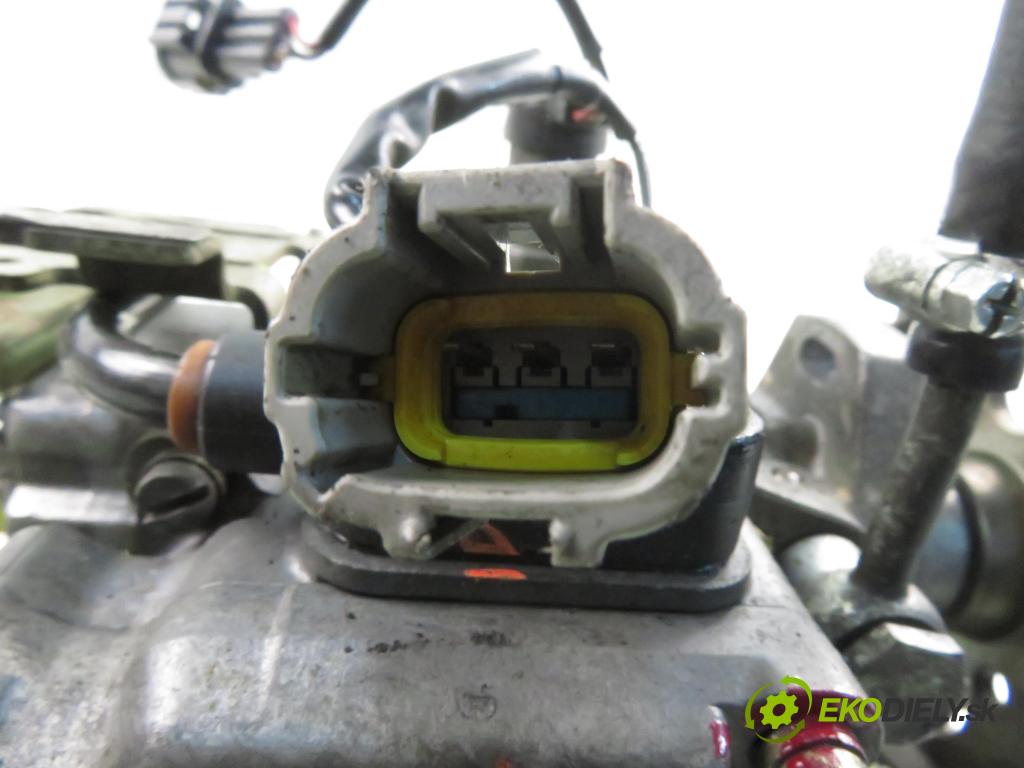 KIA SPORTAGE (K00) TERENOWY 2000 61,00 2.0 TD 4WD 83 - RF 1998,00 pumpa vstřikovací 1047009000 (Vstřikovací čerpadlo)