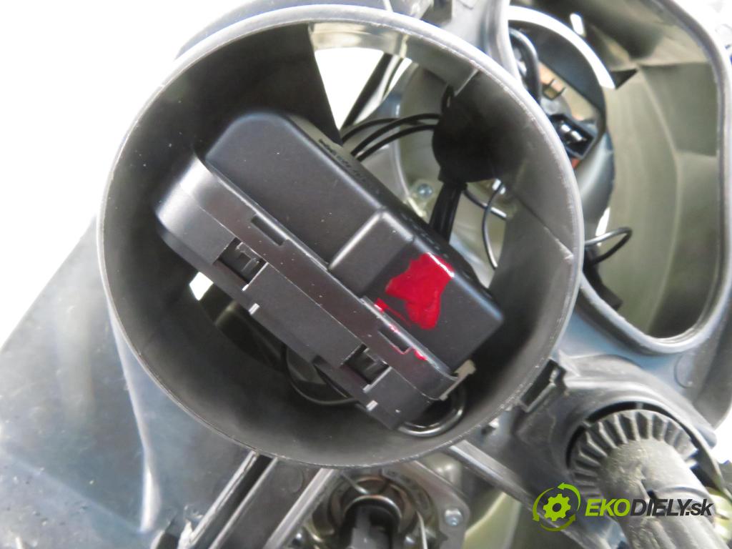 SEAT IBIZA IV (6J5, 6P1) HB 2010 66,00 1.6 TDI - CAYB 1598,00 Svetlo PP 89319119