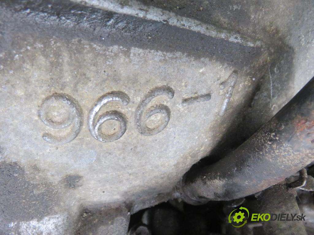 CHRYSLER VOYAGER IV (RG, RS) MINIVAN 2001 0,00 3.3 AWD - EGA 3301,00 Prevodovka automatická P04800707AA ; 96611