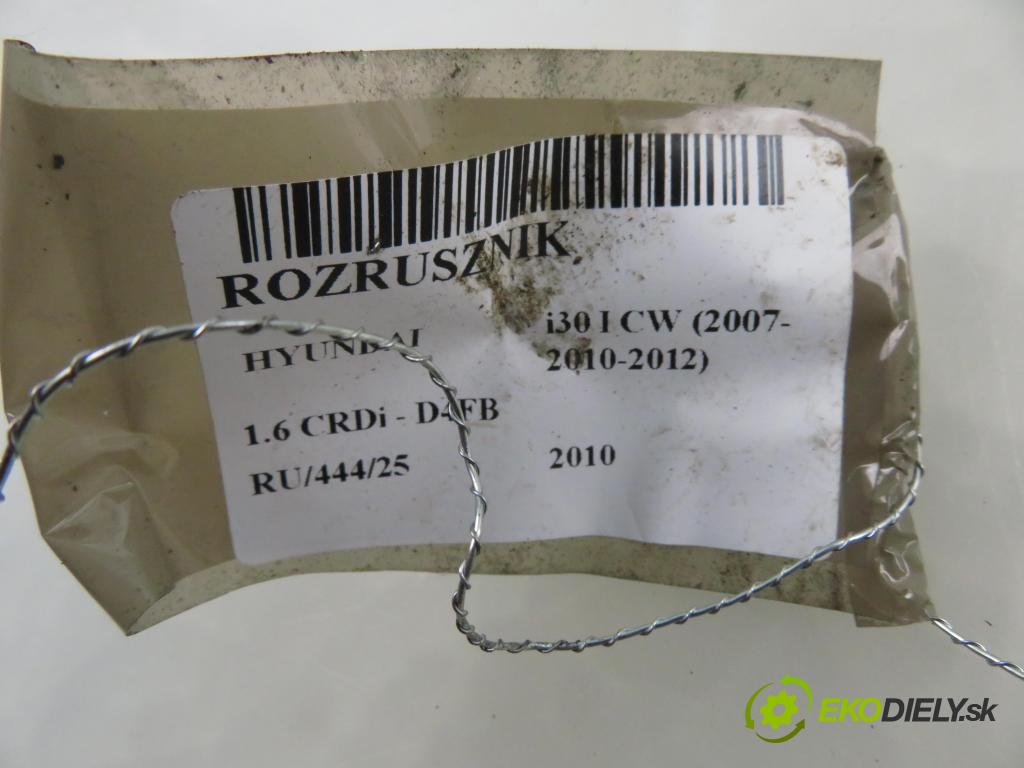 HYUNDAI i30 Kombi (FD) KOMBI 2010 85,00 1.6 CRDi 116 - D4FB 1582,00 Štartér 361002A500 ; 4280006760 (Štartér)